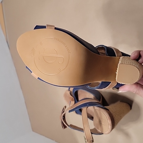 Juicy Couture Size 8 Blue and Tan Peep Toe Heels with Bows, NWOT - Picture 4 of 8